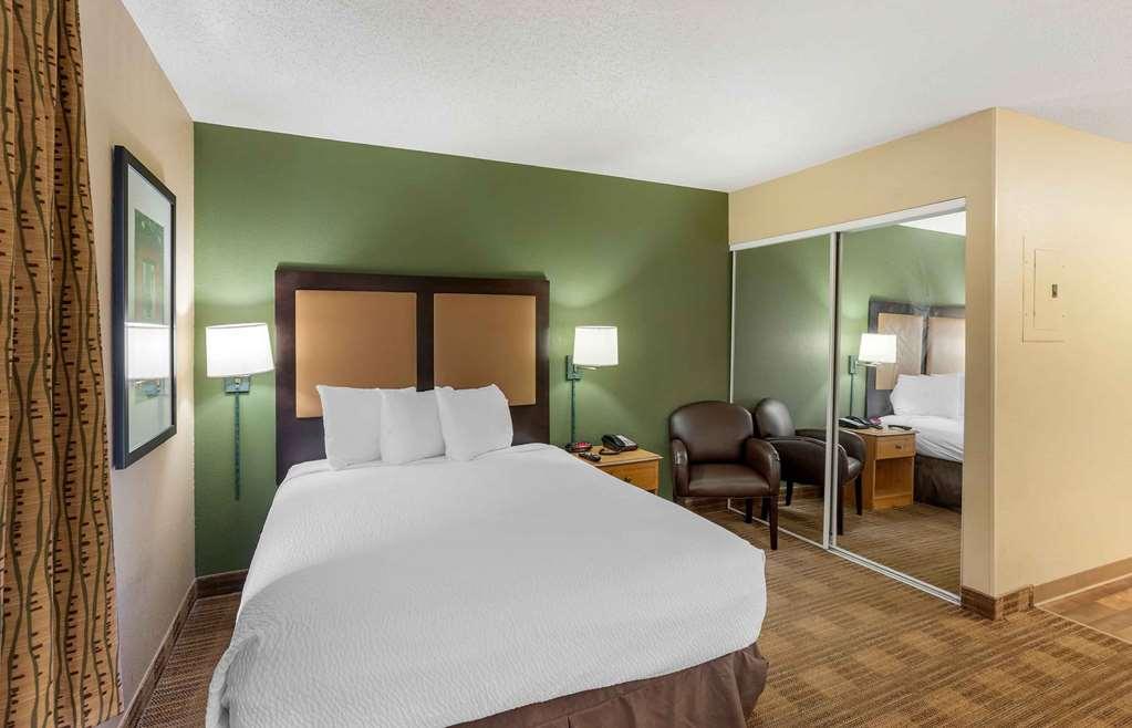 Extended Stay America Suites - Philadelphia - Horsham - Dresher Rd Room photo